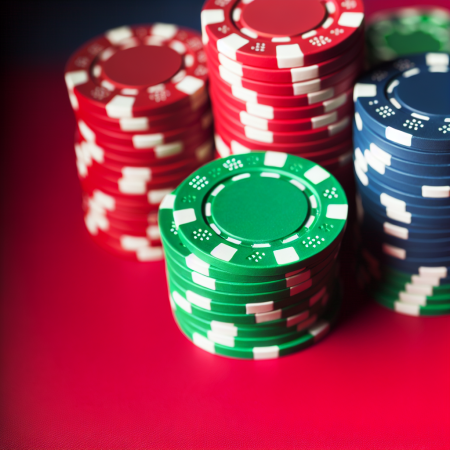 タイトル案: 「オンラインカジノ攻略：入金不要ボーナスで出金上限なしの勝利を手に入れる方法」